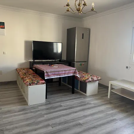 Apartment Churruca 3 Preferentemente Familias Y Mayores De 25 Anos *